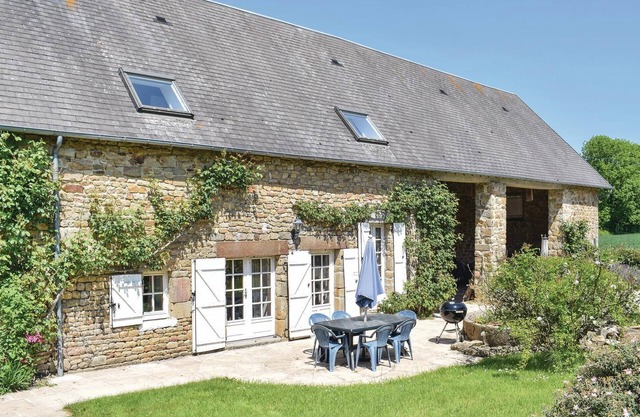 Beautiful home in St. Pierre Langers