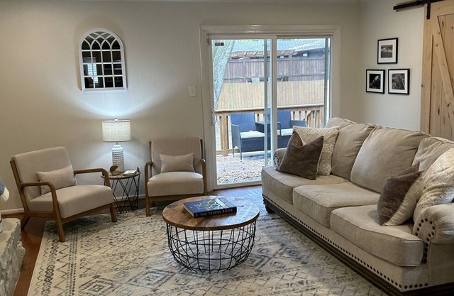 Beautiful home in Crestline Park with Hot Tub!