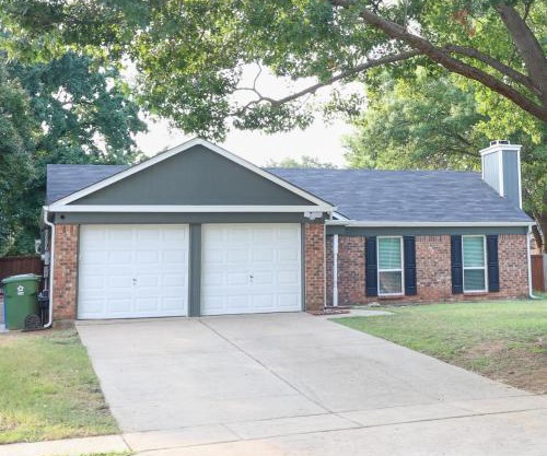 Beautiful home with backyard