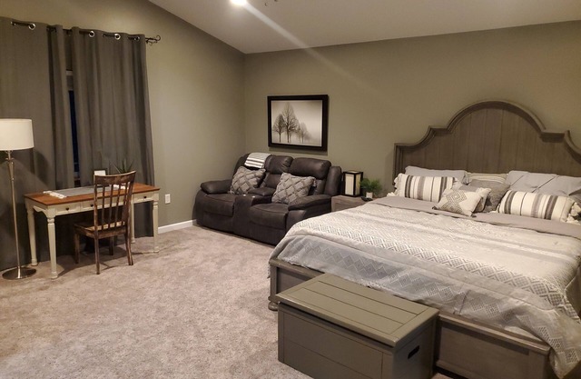 Beautiful Master Suite In the Heart of the Willamette Valley
