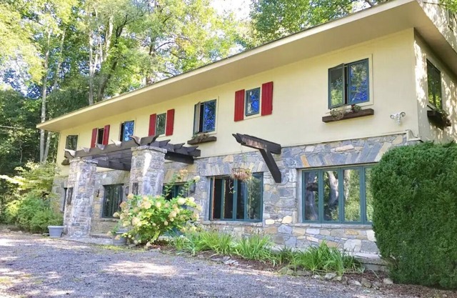 Beautiful mountain home near Asheville