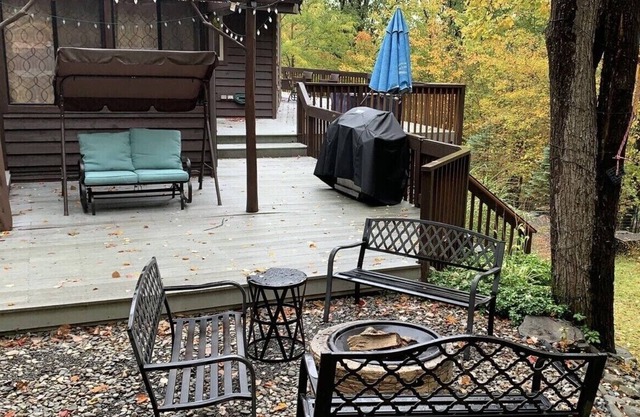 Beautiful Mountain Retreat at Saw Creek Estates!!!