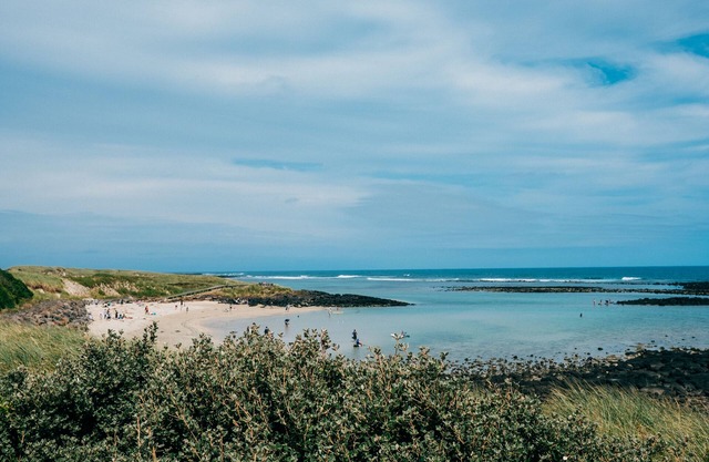 Beautiful Ocean Front family holiday home. Pets upon application to owner.