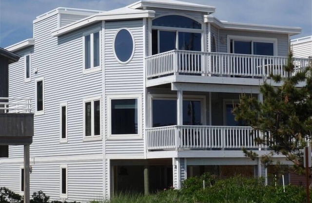 Beautiful Ocean Views, Large House, Harvey Cedars, Atlantic Ave
