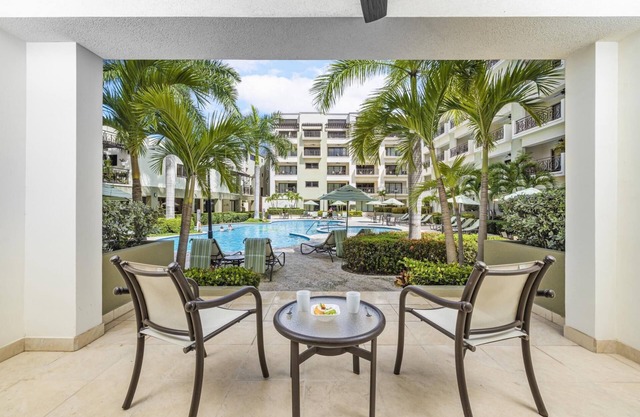 Beautiful One Bedroom Ground Level @ PalmAruba