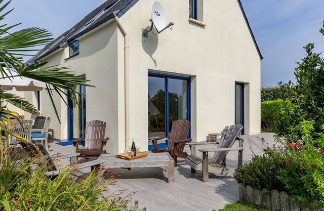 Beautiful private villa for 6 people with WIFI, TV, terrace and parking