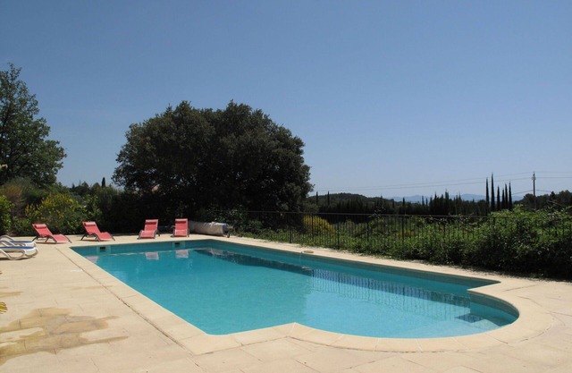 Beautiful private villa for 6 guests with private pool, WIFI, terrace and pets allowed