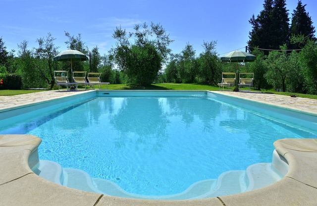 Beautiful private villa for 8 guests with private pool, WIFI, A/C, TV, terrace and panoramic view