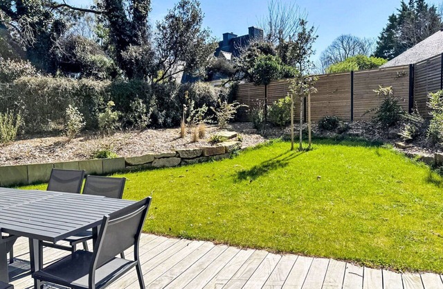 Beautiful private villa for 8 people with WIFI, TV and terrace