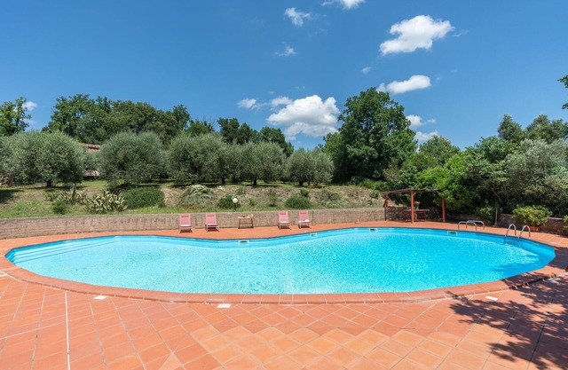 Beautiful private villa with WIFI, private pool, A/C, TV, veranda, pets allowed and panoramic view