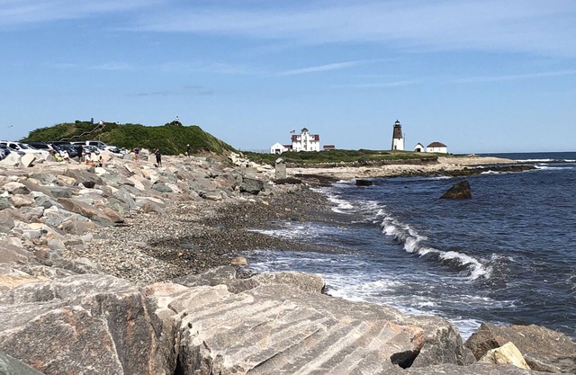 Beautiful property near URI, Beaches and Newport!