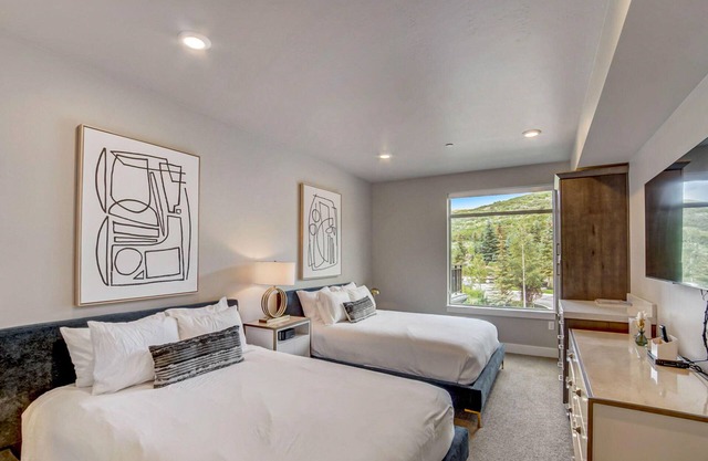 Beautiful resort studio with incredible amenities and shuttle service