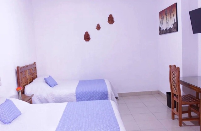 Beautiful room AMBAR in the heart of TAXCOMAGICO