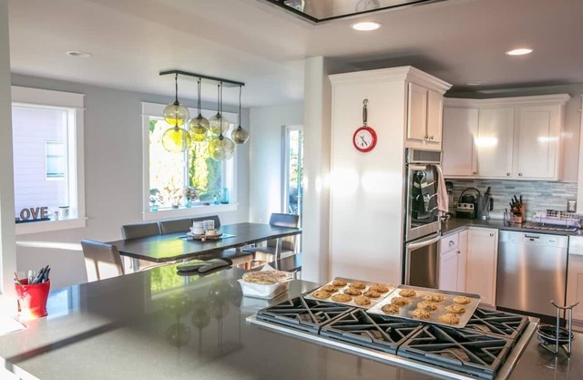 Beautiful, Spacious home in Fremont/Ballard