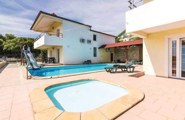 Beautiful studio in Labin with WiFi