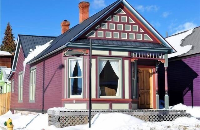 Beautiful, Sunny 1880s Miner's Cabin 1 Block from Leadville's Main Street