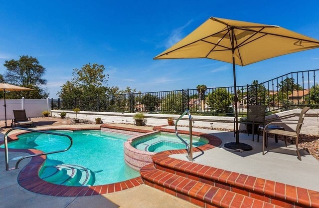 Beautiful Temecula Single Story Pool/Spa Home.