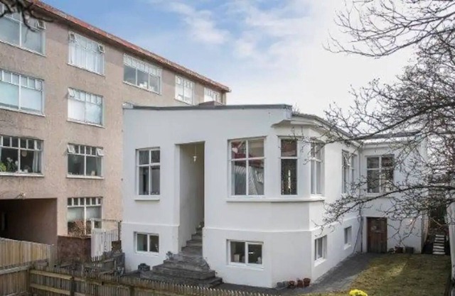 Beautiful Townhouse right in the Center of Reykjavik