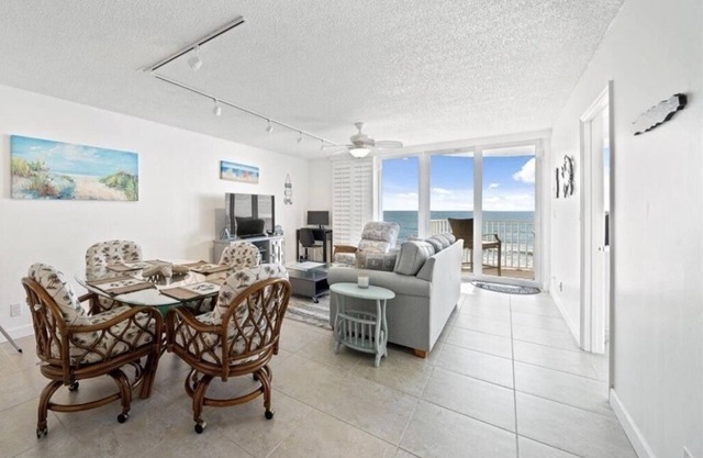 Beautiful Oceanfront Condo