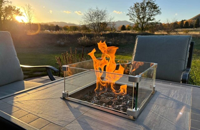 Beautiful Views Peaceful Near Boulder