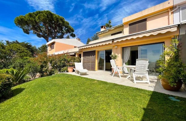 Beautiful Villa 8 guests - Pool Access in Mandelieu
