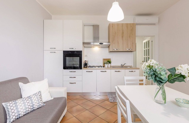 Beautiful villa for 6 people with A/C, WIFI, TV, panoramic view and parking