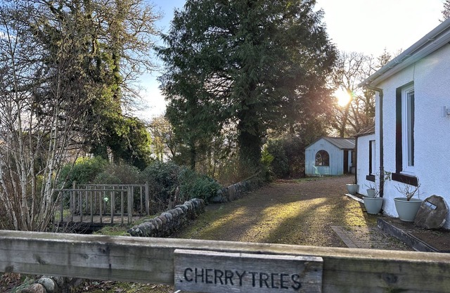 Beautifully Appointed, Cosy 3 Bedroom Cottage