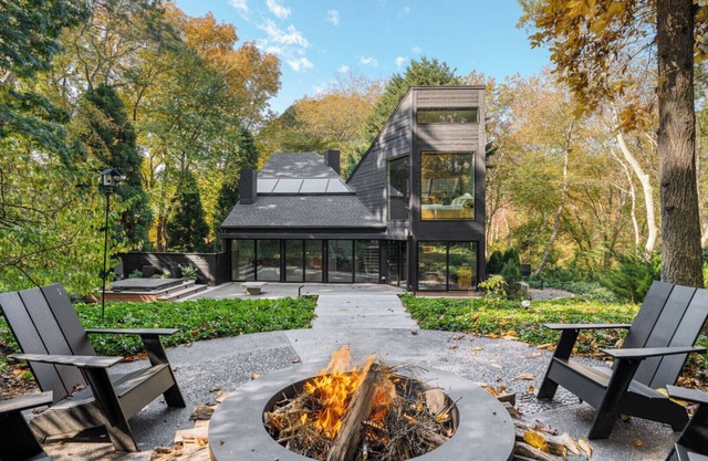 Beautifully Designed and Modern Southampton Home Surrounded by Nature,.