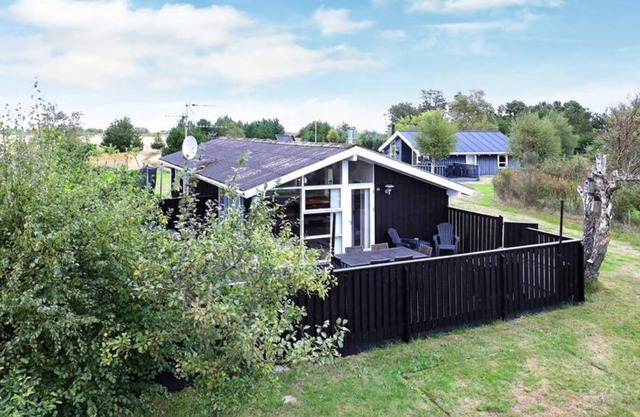 Beautifully located close to Palmestrand and Elling Å - child friendly