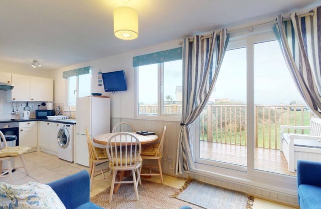 Beautifully presented, comfortable and located just a few minutes from the three miles of sand
