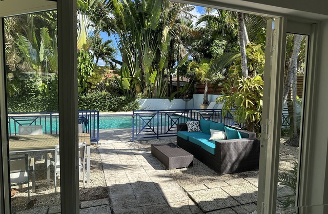 Beautifully Remodeled Surfside Beach House w/Heated Pool 4 Blocks to the Beach