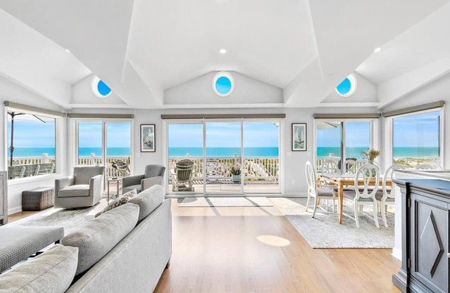 Beautifully renovated ocean front home in Harvey Cedars