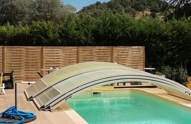 Bedroom with WC bathroom swimming pool