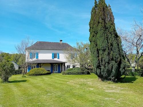 Bel appartement de plein pied avec jardin privé