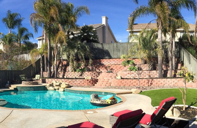 Bell Rock Retreat, Near Temecula Wine-Country, w/Pool & Spa
