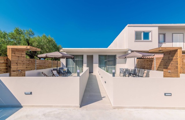 Bella Vacanza Studios