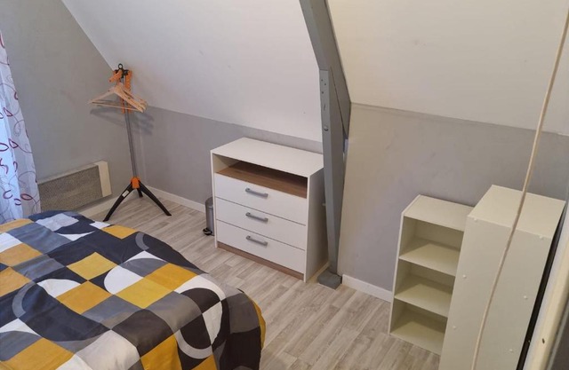 Belle chambre avec balcon