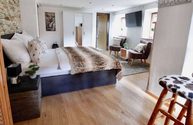 Belle Kitz Central - Newly designed city apartment