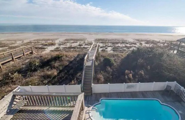 Best location on Holden Beach! OCEAN FRONT with a pool and PET FRIENDLY