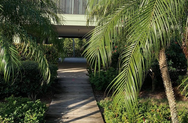 Best location on Pine Island on Jug Creek in the Bocilla Island Club Unit I-49