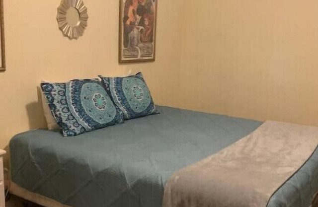 Best location on the Mountain! 3-bedroom house on campus