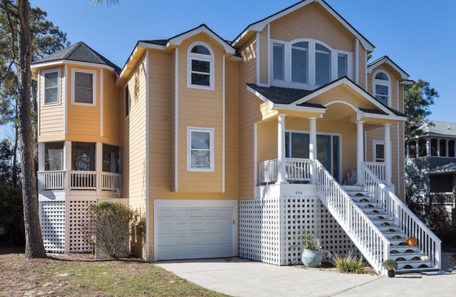Best of Both Worlds! Currituck Sound/Whalehead Beach.