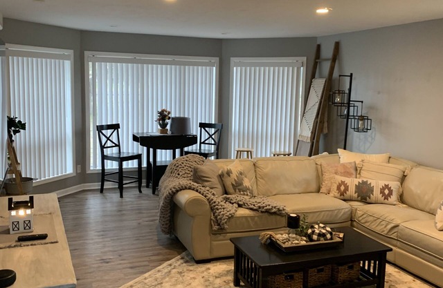 Best ski and snowmobiling location, Nice house on 5 acres w/hot tub