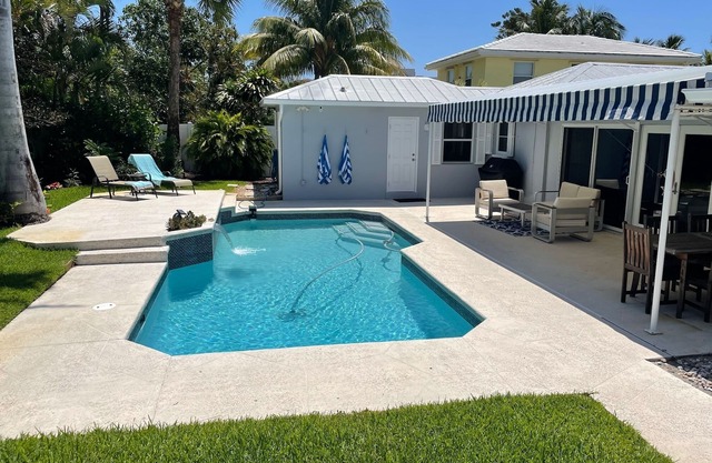 Best Vacation Destination in Palm Beach Shores
