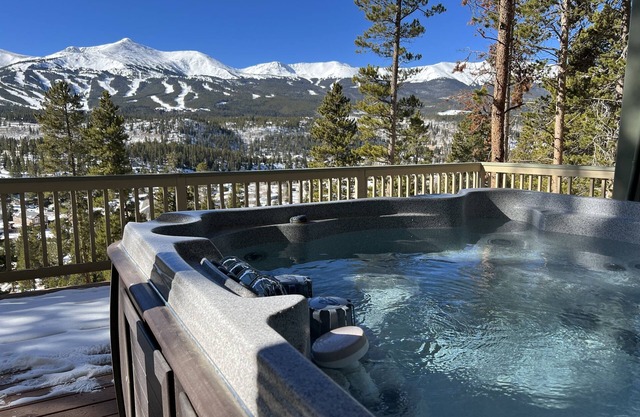 BEST views in Breck! A+ for comfort & cleanliness