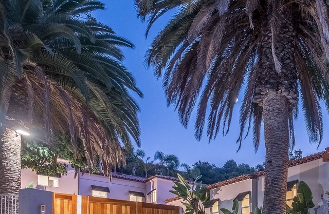 Beverly Hills Mediterranean Estate we allow events with preapproval.