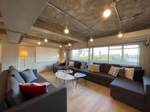 bHOTEL Dai3Himawari - 30 sec to PeacePark! HUGE comfort house Up to 10p