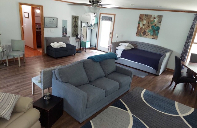 BIG Comfy-Cozy Family Room