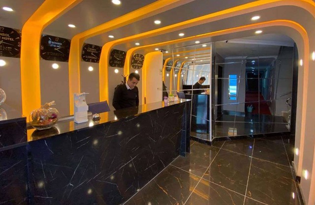 Big Life Hotel