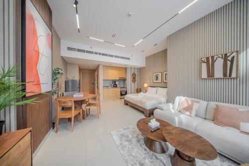Big Studio Apt in Downtown Sharjah - Sleeps 3